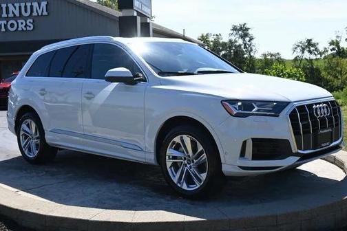 2021 Audi Q7 55 Premium