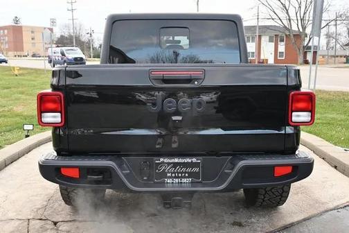 2022 Jeep Gladiator Sport