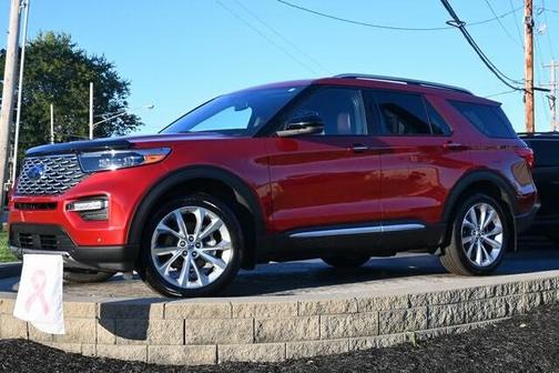 2022 Ford Explorer Platinum