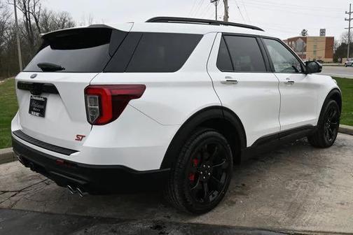 2022 Ford Explorer ST