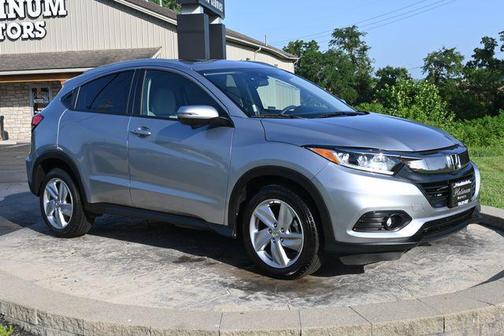 Silver 2019 Honda HR-V EX