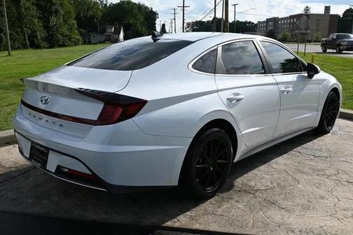 2020 Hyundai SONATA SE