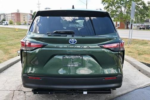 2022 Toyota Sienna XLE 7 Passenger