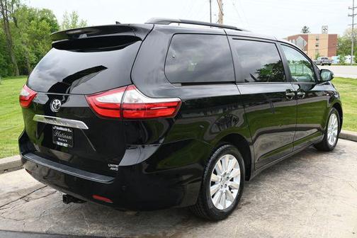 Midnight Black 2016 Toyota Sienna Limited