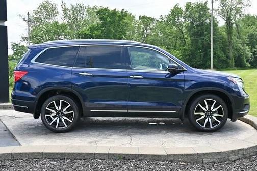 2019 Honda Pilot Touring 8-Passenger