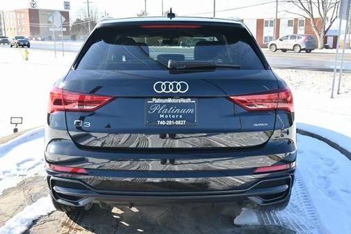 2020 Audi Q3 45 S line Prestige