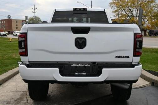2022 RAM 2500 Laramie Crew Cab 4x4 6'4' Box