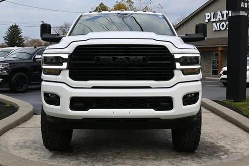 2022 RAM 2500 Laramie Crew Cab 4x4 6'4' Box
