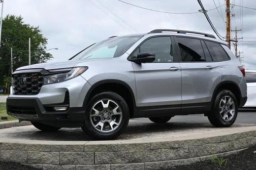 2022 Honda Passport AWD TrailSport