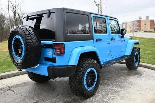 2017 Jeep Wrangler Unlimited Sahara