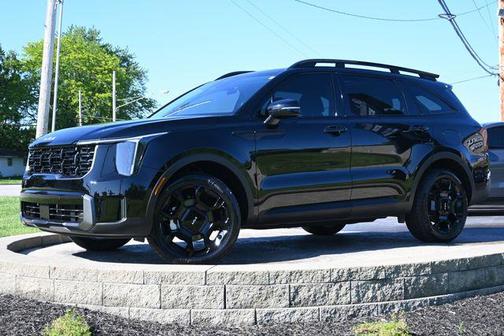 Ebony Black 2024 Kia Sorento EX