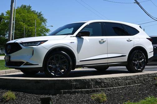 White 2024 Acura MDX A-SPEC