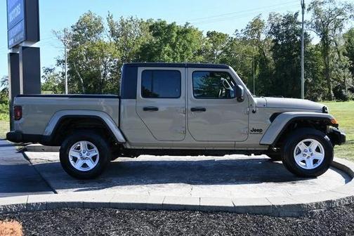 2020 Jeep Gladiator Sport S