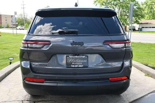 Baltic Gray 2022 Jeep Grand Cherokee L Altitude