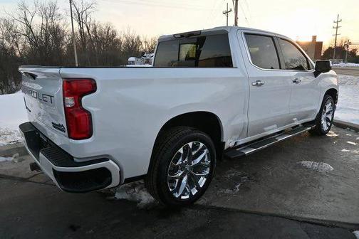2022 Chevrolet Silverado 1500 High Country