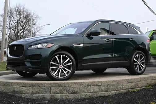 2017 Jaguar F-PACE 35t Prestige