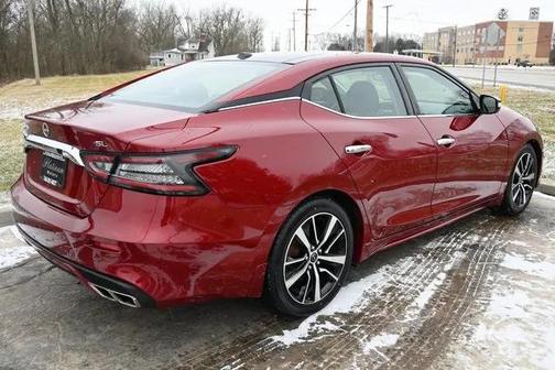 2023 Nissan Maxima SL