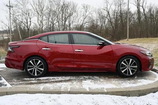 2023 Nissan Maxima SL