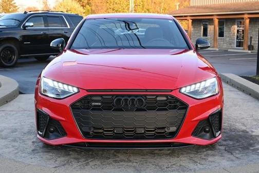 2022 Audi A4 45 S line Premium Plus