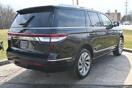 2022 Lincoln Navigator Reserve