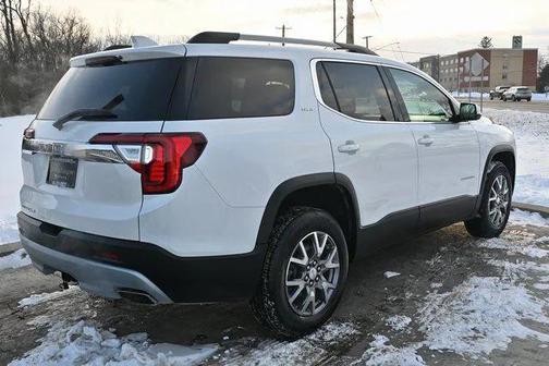 2021 GMC Acadia FWD SLT