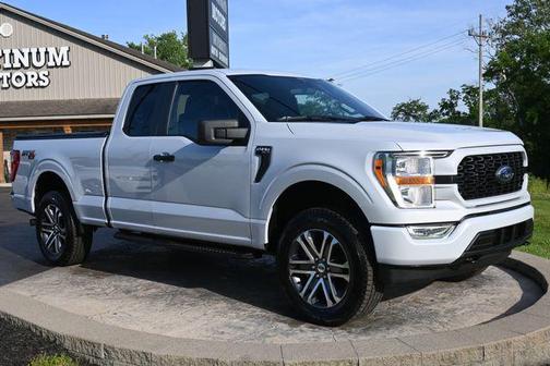 Space White Metallic 2022 Ford F-150 XL