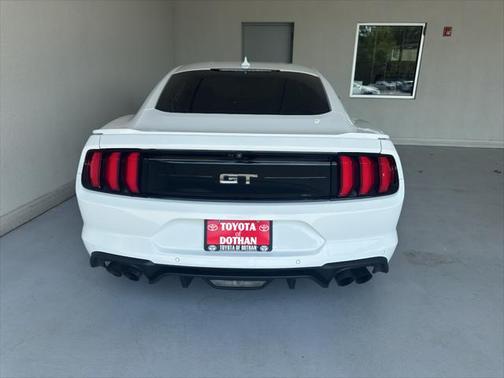 2022 Ford Mustang GT Premium
