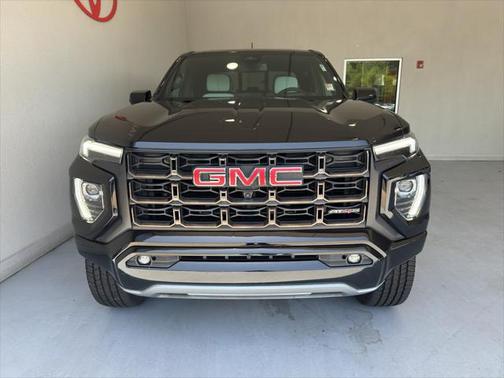 2023 GMC Canyon AT4X