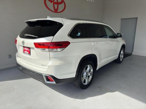 2018 Toyota Highlander Limited