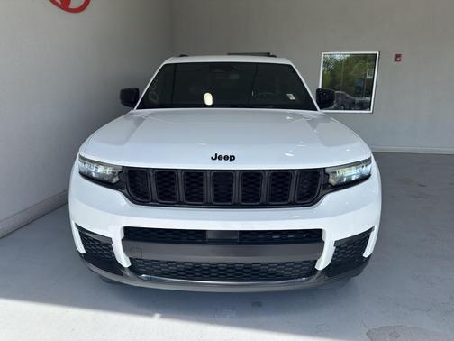 2021 Jeep Grand Cherokee L Altitude