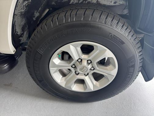 2017 Toyota 4Runner SR5 Premium