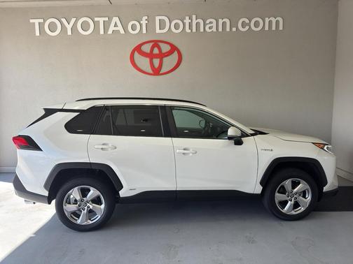 2021 Toyota RAV4 Hybrid XLE Premium