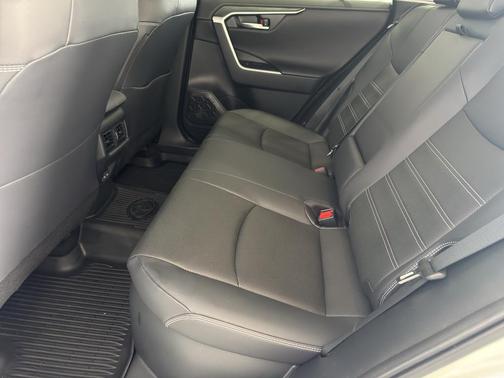 2024 Toyota RAV4 Hybrid Limited