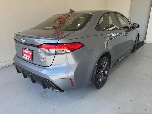 2025 Toyota Corolla Hybrid SE