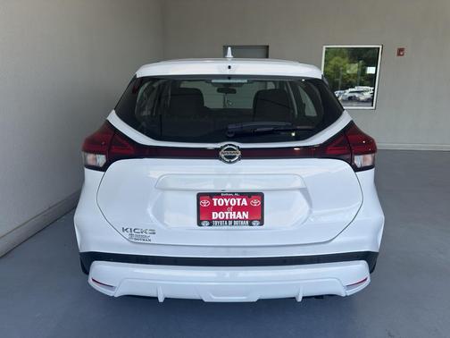 Fresh Powder 2021 Nissan Kicks S