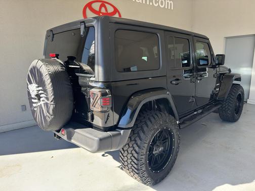 2020 Jeep Wrangler Unlimited Sahara