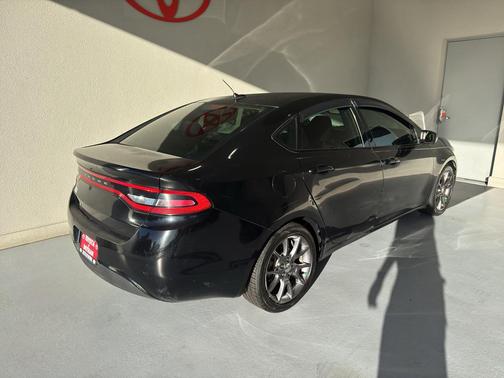 Pitch Black Clearcoat 2016 Dodge Dart SE