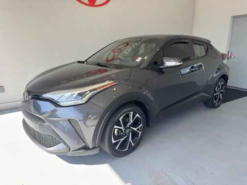 Magnetic Gray Metallic 2022 Toyota C-HR XLE