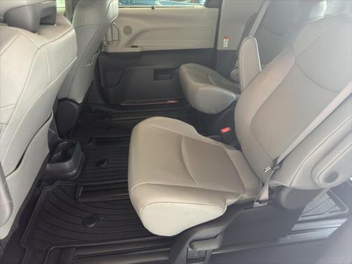 2024 Toyota Sienna XLE 7 Passenger
