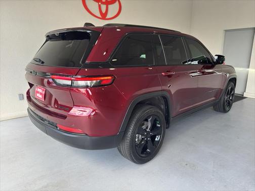 2023 Jeep Grand Cherokee Limited X
