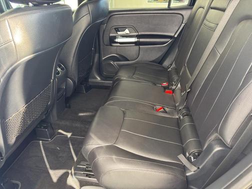 Night Black 2023 Mercedes-Benz GLB 250 Base