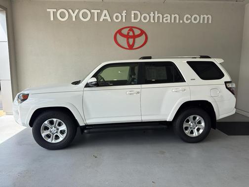 Ice Cap 2023 Toyota 4Runner SR5 Premium