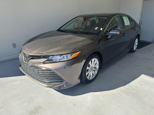 2019 Toyota Camry LE
