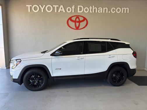 2023 GMC Terrain AWD AT4