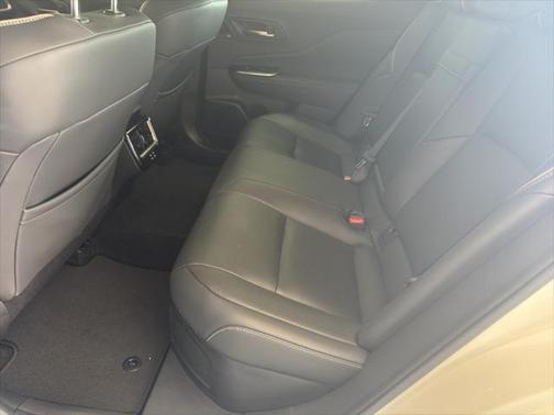 2024 Toyota Crown Limited