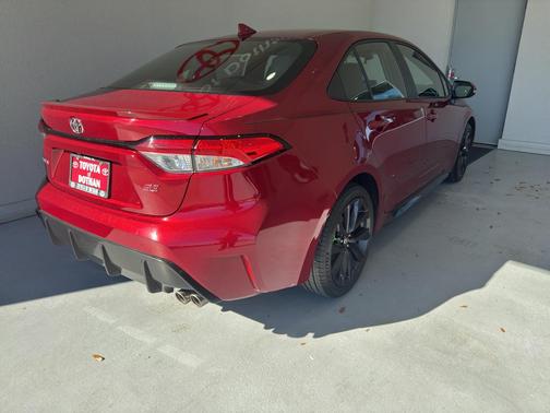 2025 Toyota Corolla SE