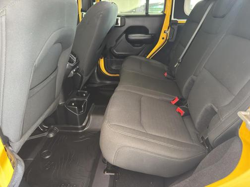 2020 Jeep Wrangler Unlimited Willys 4x4