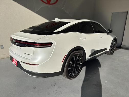 Oxygen White 2023 Toyota Crown Platinum
