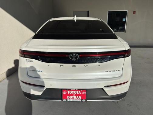 Oxygen White 2023 Toyota Crown Platinum