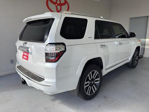2024 Toyota 4Runner Limited